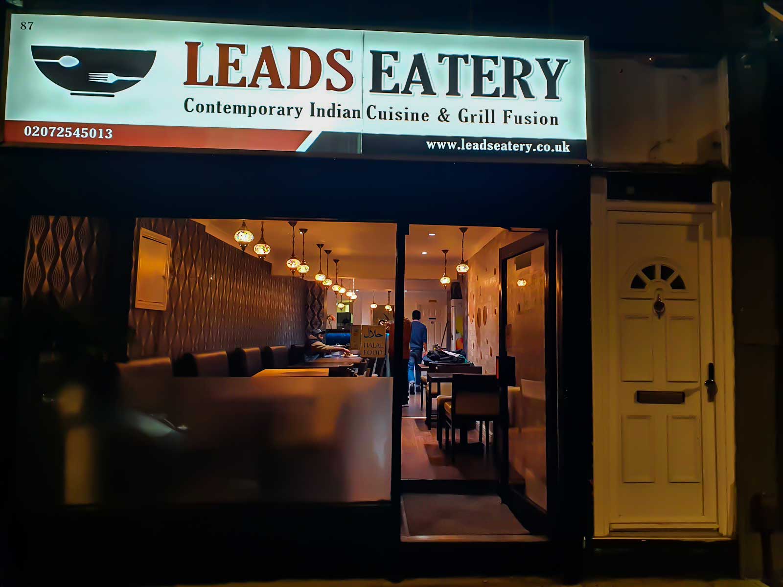 LEADS EATERY  banner image